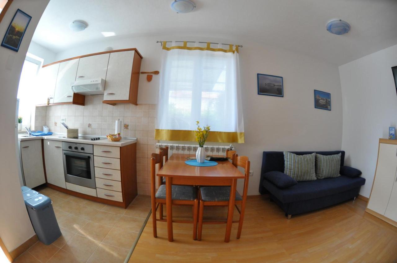 Apartma Brnistra Ginestra Koper Eksteriør bilde