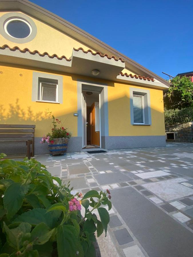 Apartma Brnistra Ginestra Koper Eksteriør bilde